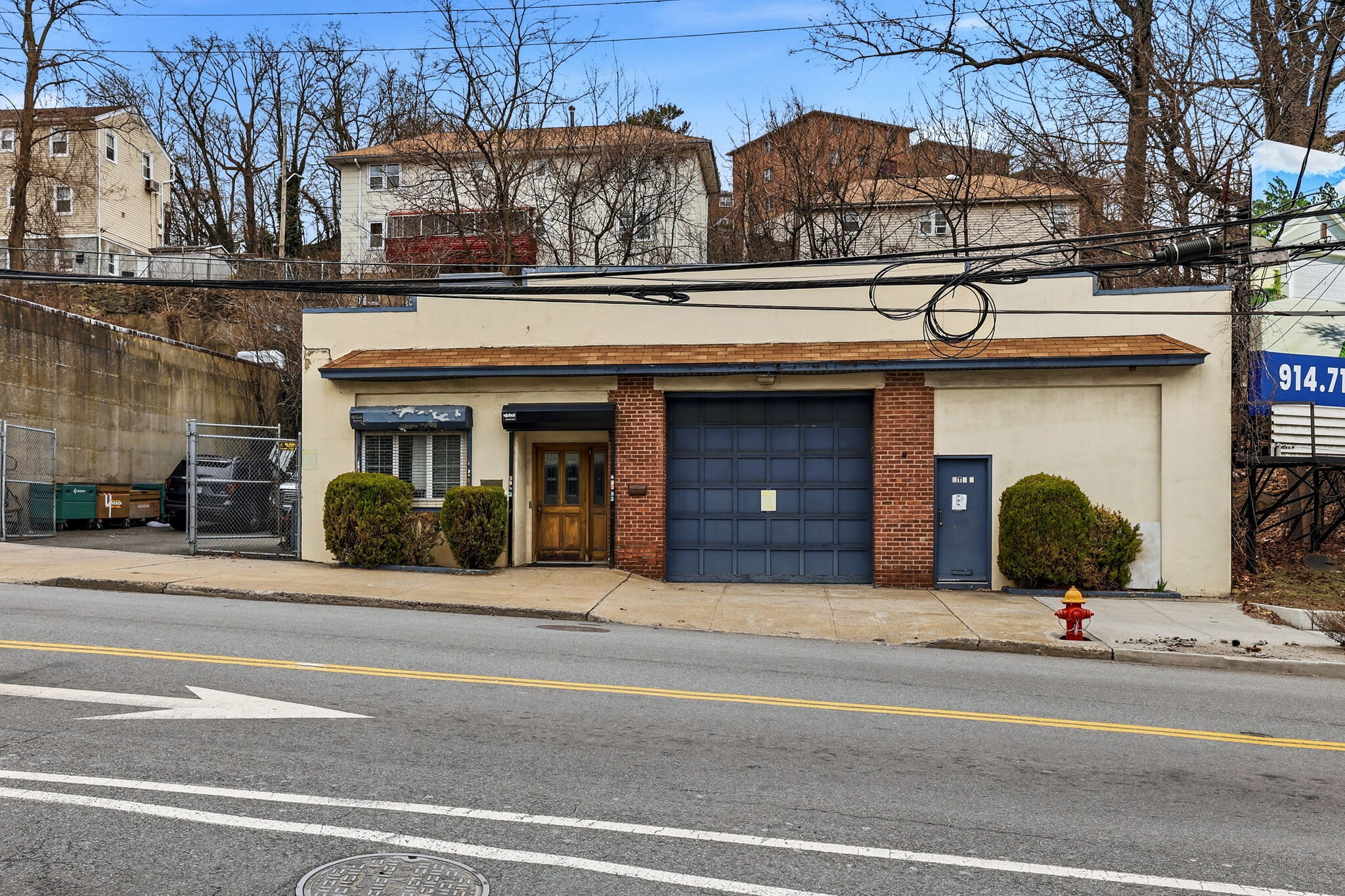 402 Mclean Ave, Yonkers, NY for sale Primary Photo- Image 1 of 5