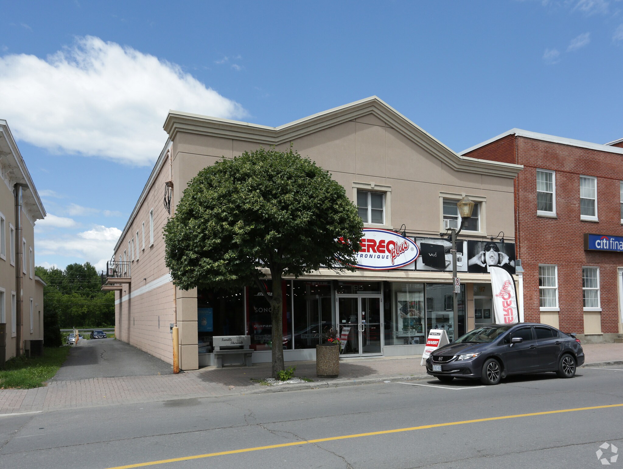 95 Main St E, Hawkesbury, ON for lease Primary Photo- Image 1 of 4