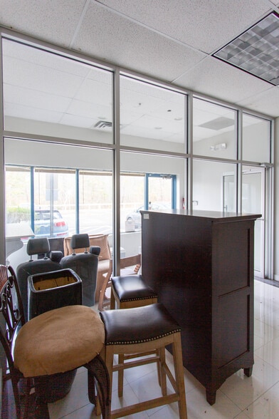 749 Hope Rd, Eatontown, NJ for lease - Building Photo - Image 2 of 20