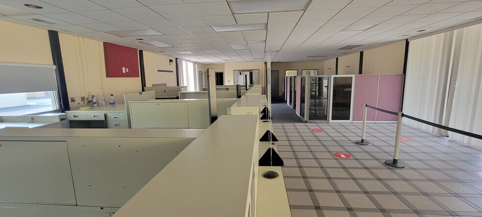 1609 Main St, Pleasant Valley, NY à louer - Photo intérieure - Image 3 de 4