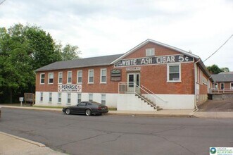 214-218 S 4th St, Perkasie, PA à louer Photo du bâtiment- Image 1 de 1