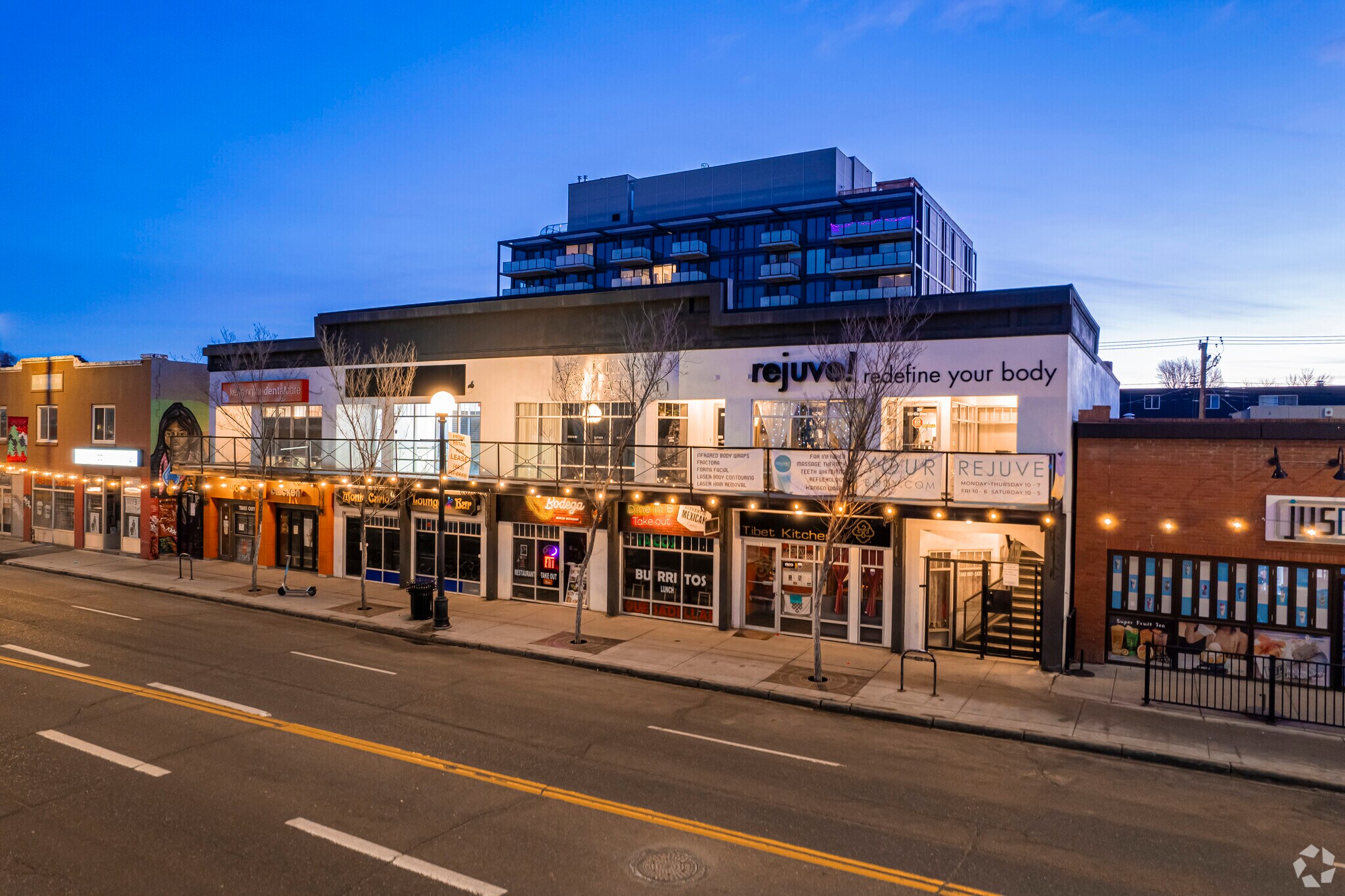 320 10th St NW, Calgary, AB for sale Primary Photo- Image 1 of 1