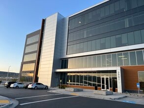 2901 W Bluegrass Blvd, Lehi, UT for lease Building Photo- Image 2 of 2