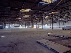 Bureau dans Chassieu à louer Photo intérieure- Image 1 de 9