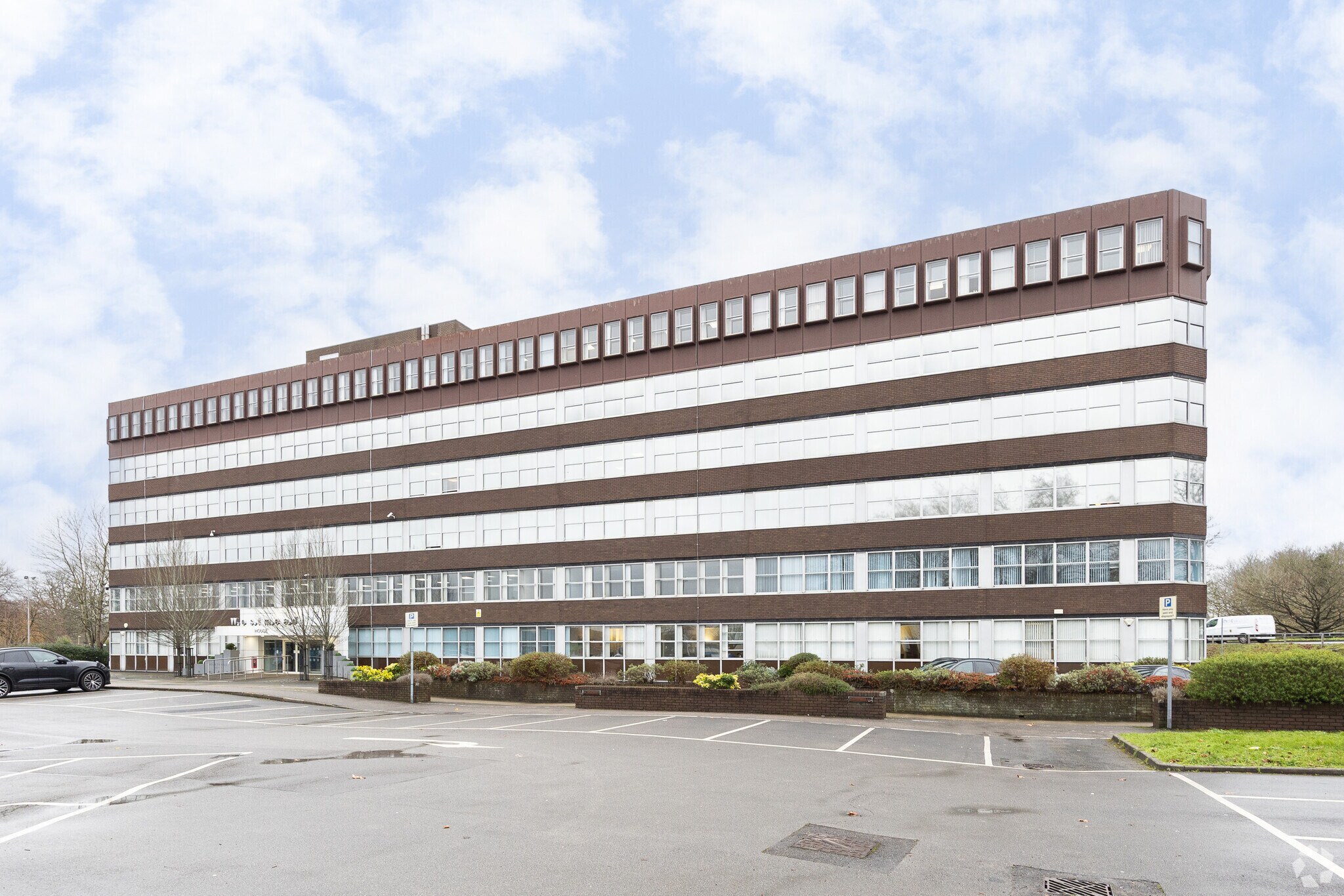 Westmead, Farnborough for lease Primary Photo- Image 1 of 3