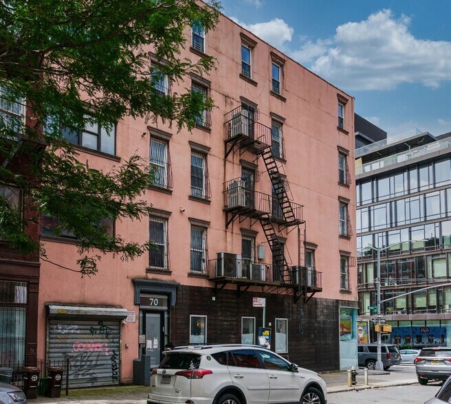 429 Wythe Ave, Brooklyn, NY à vendre - Photo du bâtiment - Image 2 de 9