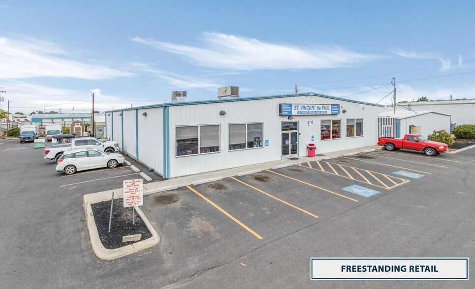 3719 Cleveland Blvd, Caldwell, ID à vendre - Photo du bâtiment - Image 2 de 12