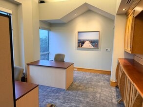 1213 Culbreth Dr, Wilmington, NC for lease Interior Photo- Image 2 of 13