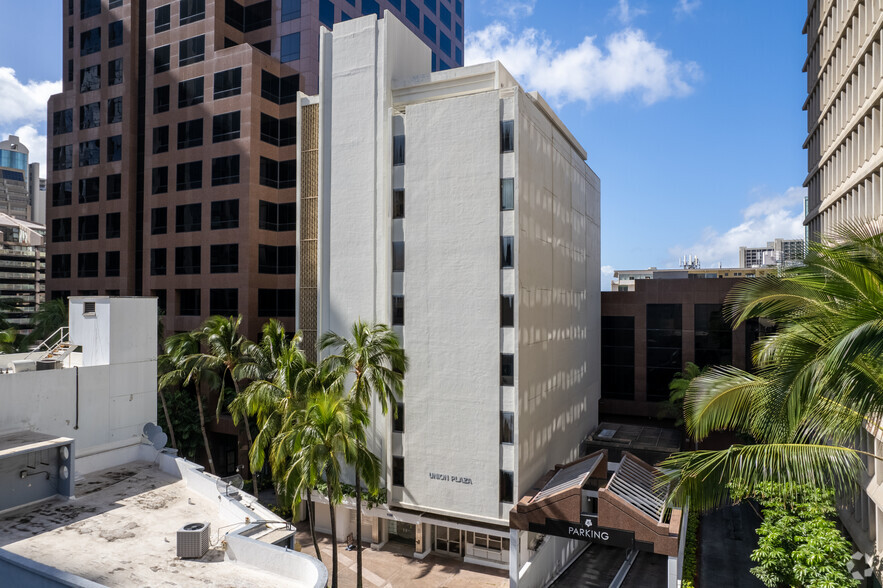 1136 Union Mall, Honolulu, HI for lease - Primary Photo - Image 1 of 6