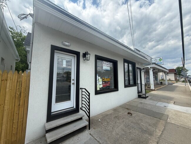 Plus de détails pour 212 S Black Horse Pike, Blackwood, NJ - Commerce de détail à louer