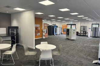 2 Stinsford Rd, Poole for lease Interior Photo- Image 1 of 7