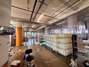 2275 Bridge St, Philadelphia, PA for lease Interior Photo- Image 2 of 9