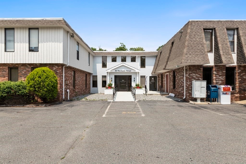 36-38 Mechanic St, Foxborough, MA for lease Building Photo- Image 1 of 9