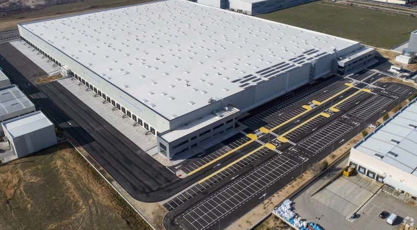 Industrial in Meco, Madrid for lease Primary Photo- Image 1 of 9