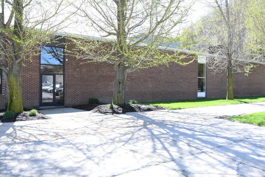 401 Broad St, Johnstown, PA à louer - Photo du bâtiment - Image 2 de 5