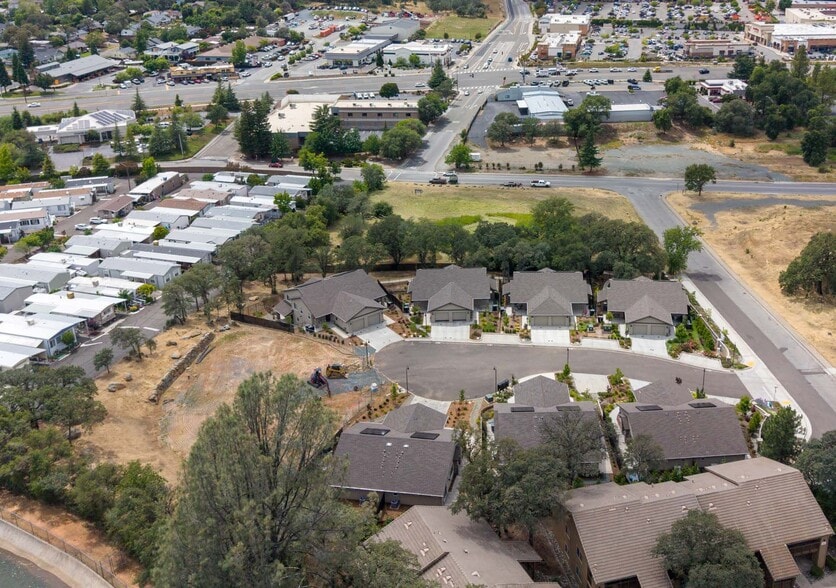 2727 Commons Pl, Auburn, CA for sale - Building Photo - Image 2 of 15