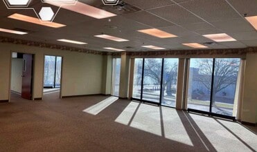 1000 N Front St, Wormleysburg, PA for lease Interior Photo- Image 2 of 5