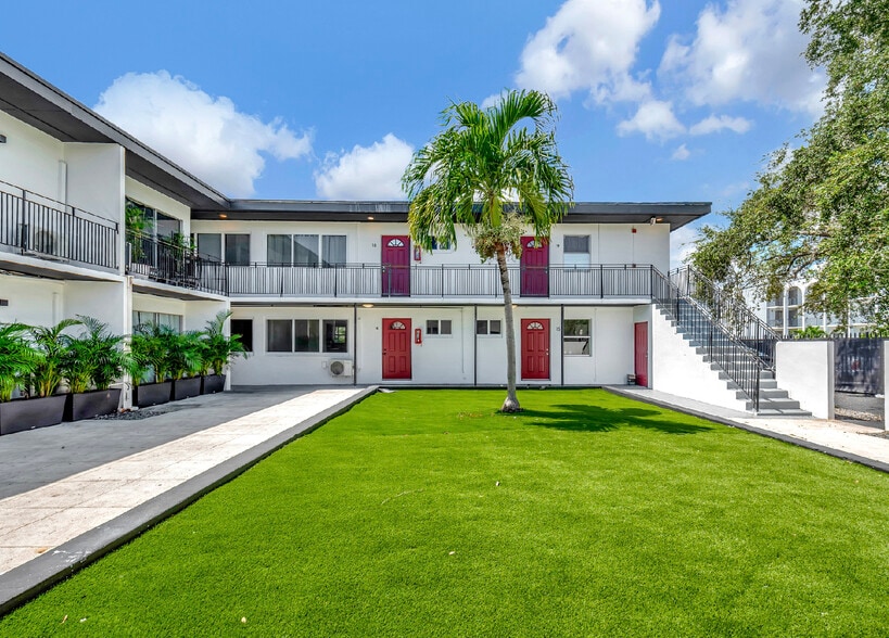 14280 NE 6th Ave, North Miami, FL for sale - Building Photo - Image 2 of 32
