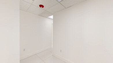 540 NW 165th St, Miami, FL for lease Matterport 3D Scan- Image 1 of 5