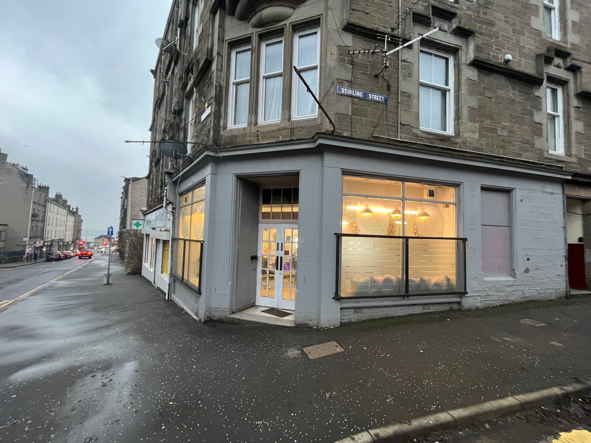 238 Hilltown, Dundee for lease Primary Photo- Image 1 of 6