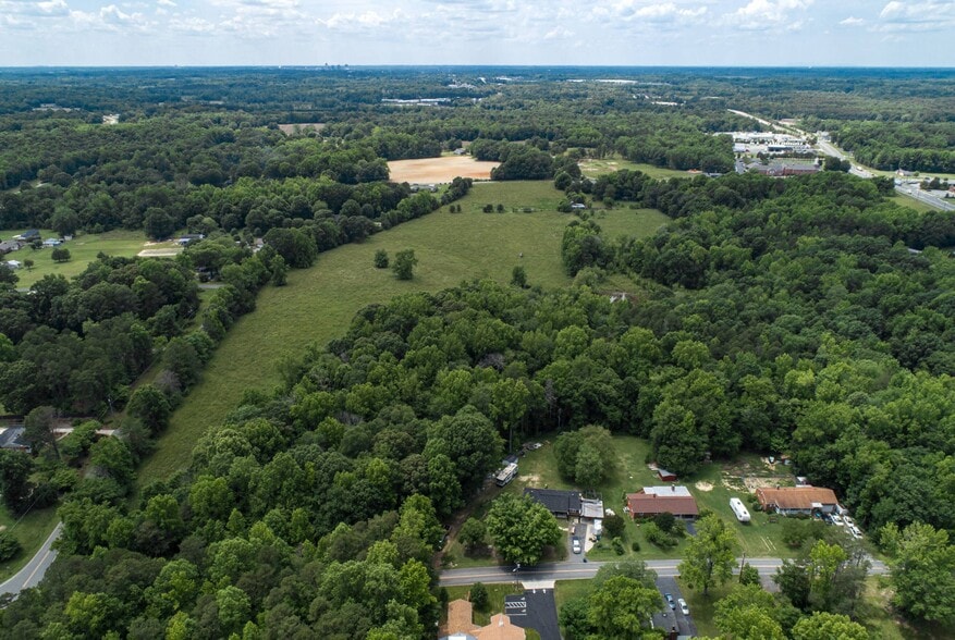 Mt Hope Church Rd, Mcleansville, NC for sale - Building Photo - Image 2 of 5
