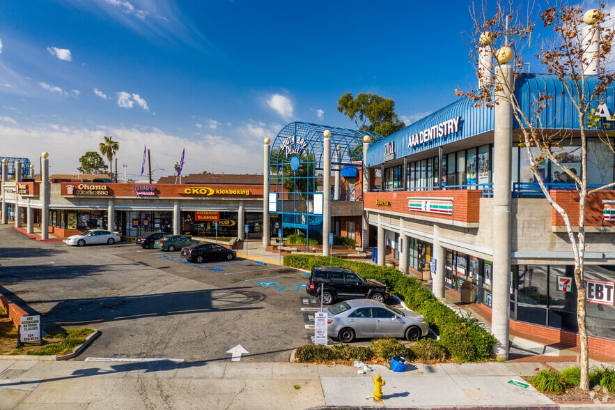 4401-4453 Redondo Beach Blvd, Lawndale, CA for lease - Building Photo - Image 1 of 14