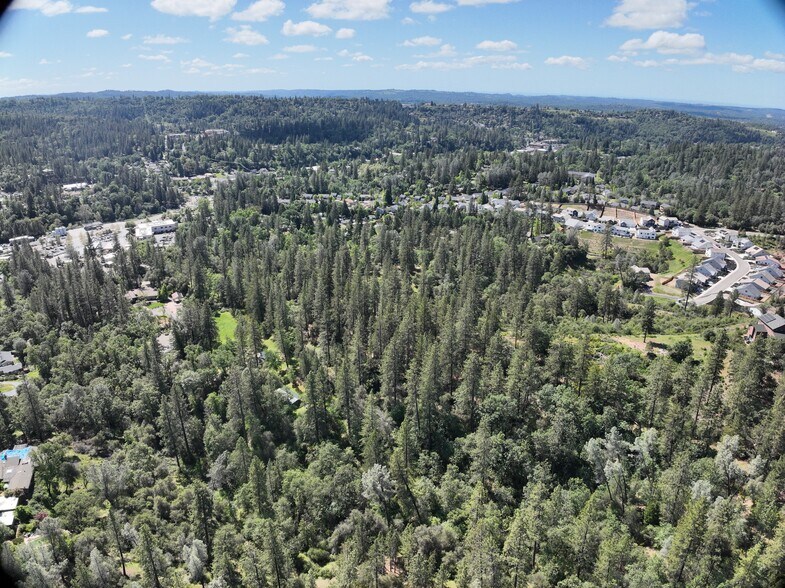 Anderson Estates, Placerville, CA à vendre - Communauté Matterport - Image 3 de 15