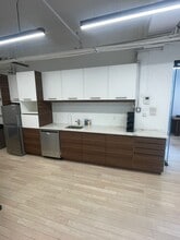 25 W 36th St, New York, NY for lease Building Photo- Image 2 of 7