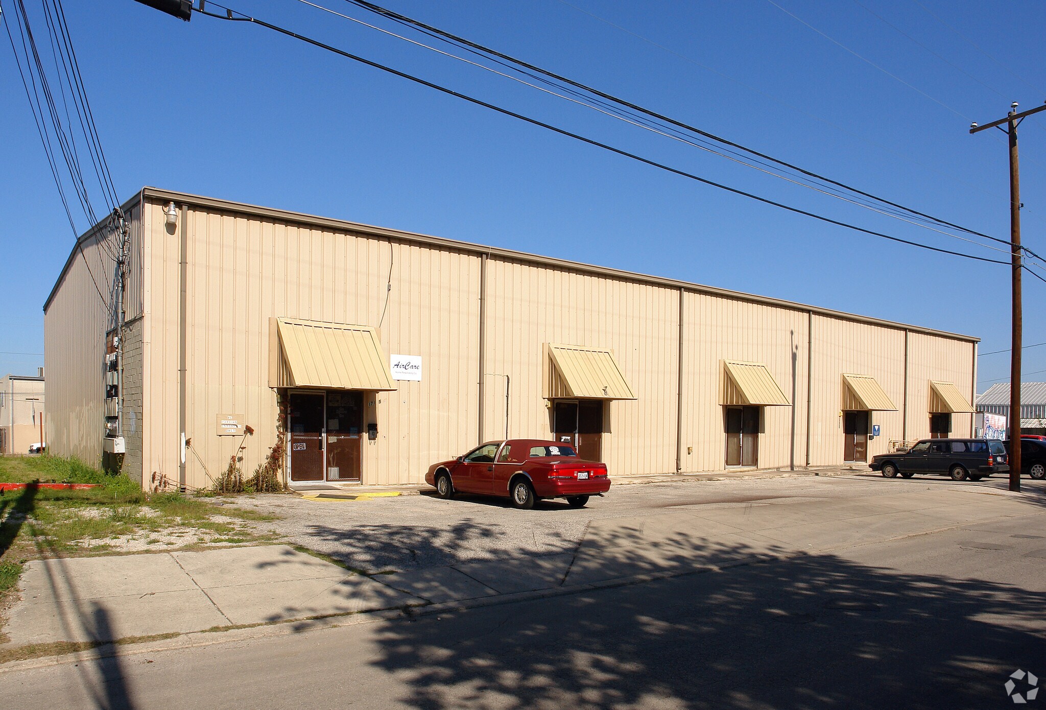 1715-1723 Capitol Ave, San Antonio, TX for lease Primary Photo- Image 1 of 9