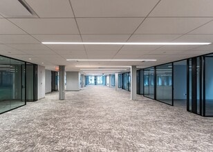 660 Fifth Ave, New York, NY à louer Photo intérieure- Image 2 de 9