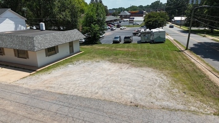 1295 N Main Ave, Newton, NC for sale - Building Photo - Image 2 of 14