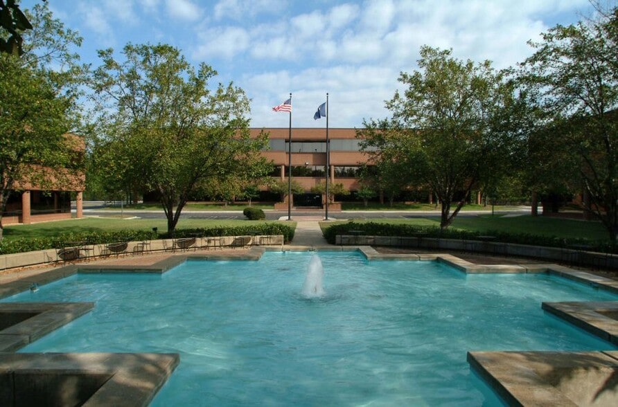 2108 W Laburnum Ave, Richmond, VA for lease - Building Photo - Image 1 of 7