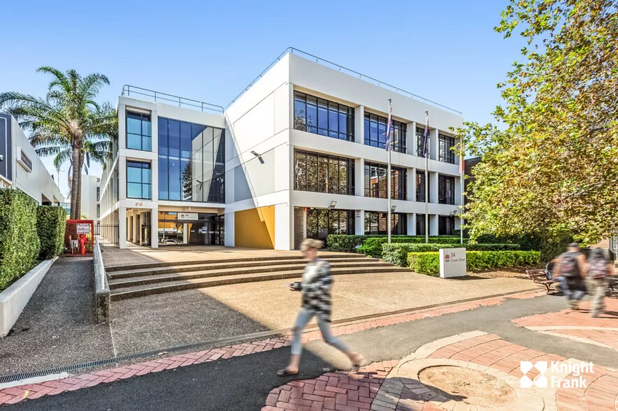 84 Crown St, Wollongong for sale - Primary Photo - Image 1 of 7