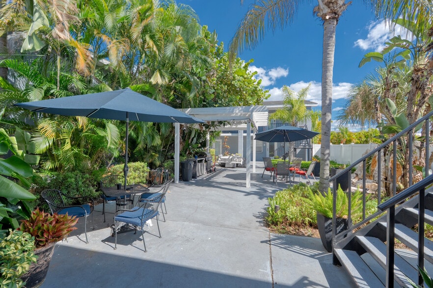 3418 W North A St, Tampa, FL for sale - Building Photo - Image 3 of 8