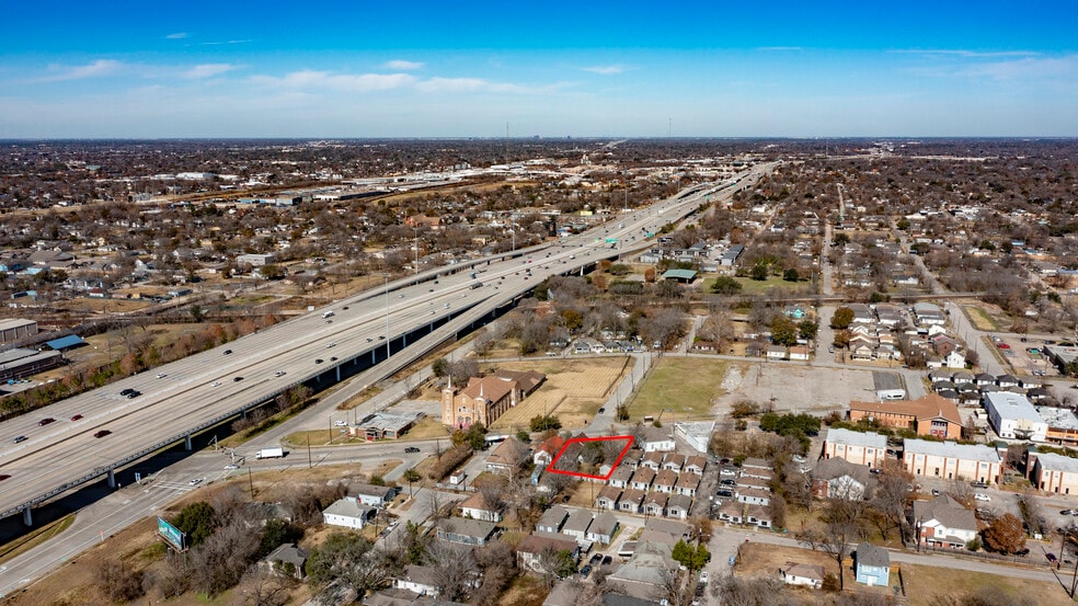 3120 Lyons Ave, Houston, TX for sale - Building Photo - Image 3 of 8