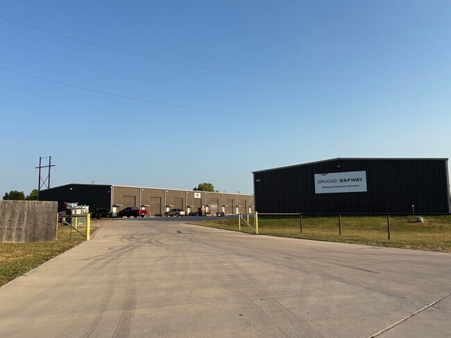 Plus de détails pour 14430 Fm 718, Fort Worth, TX - Industriel à louer