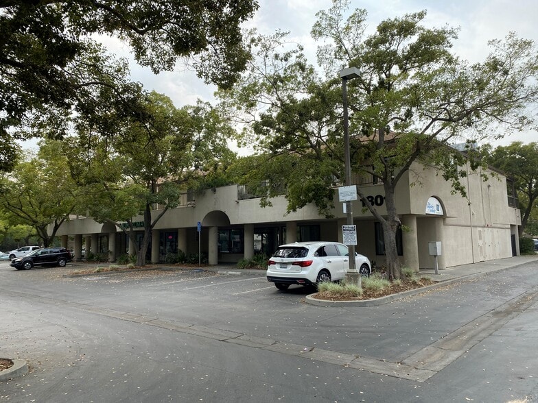 1801 Hanover Dr, Davis, CA for lease - Building Photo - Image 3 of 23