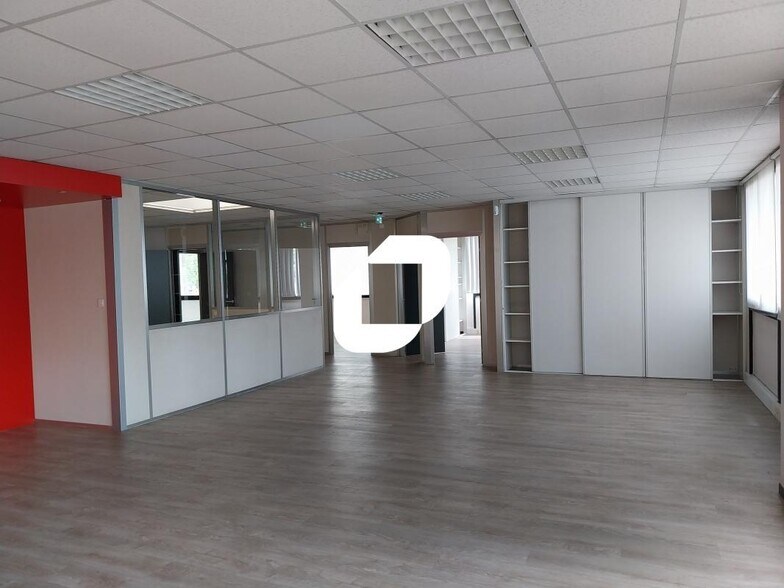 Bureau dans Saint-Herblain à louer - Photo intérieure - Image 1 de 4