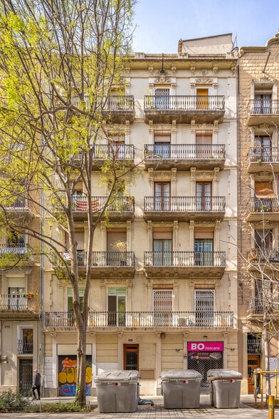 Retail in Barcelona, Barcelona for lease - Floor Plan - Image 1 of 2