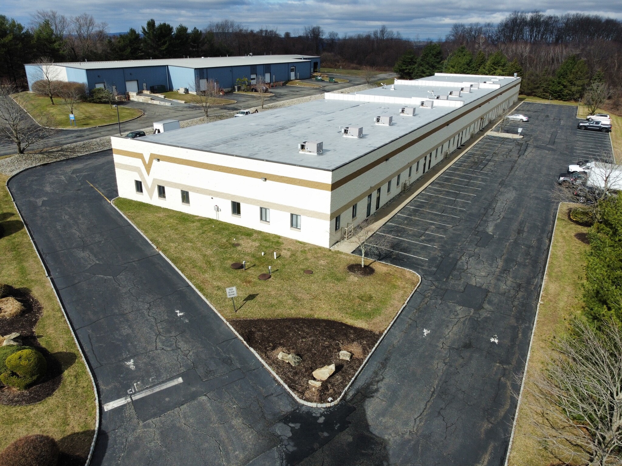 432 Sand Shore Rd, Hackettstown, NJ for lease Primary Photo- Image 1 of 13