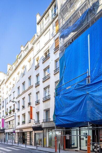 65 Rue De Cléry, Paris à vendre - Photo du bâtiment - Image 2 de 2