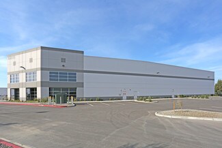 Plus de détails pour 18551 Christopher Way, Lathrop, CA - Industriel à louer