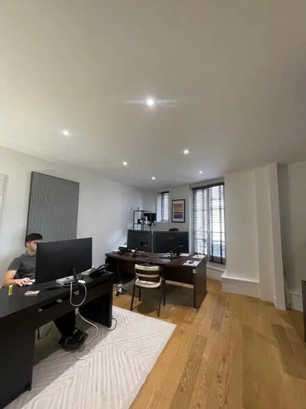 Bureau dans Paris à vendre - Photo intérieure - Image 3 de 5