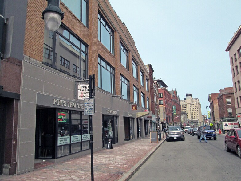 565 Congress St, Portland, ME à louer - Photo du bâtiment - Image 2 de 10