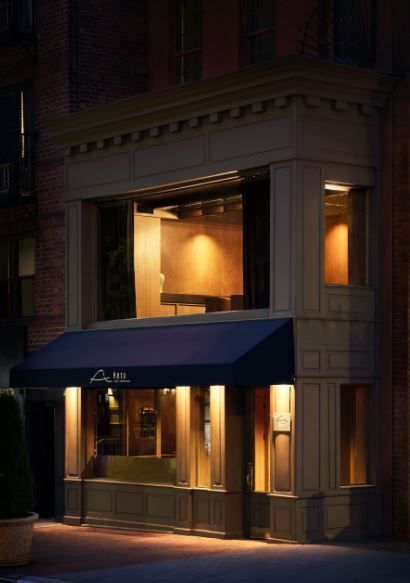 243 E 58th St, New York, NY à vendre Photo du bâtiment- Image 1 de 12