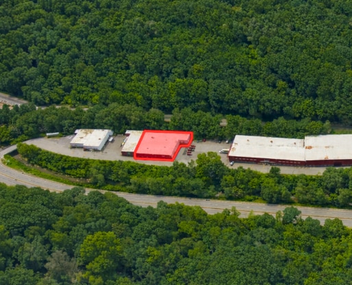 1020-1060 Saw Mill Run Blvd W, Pittsburgh, PA for lease Interior Photo- Image 1 of 1