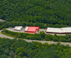 1020-1060 Saw Mill Run Blvd W, Pittsburgh, PA for lease Interior Photo- Image 1 of 1