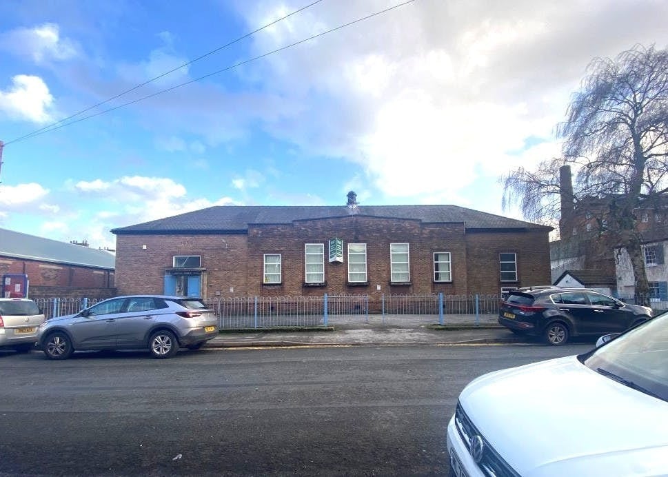 1939 Union Rd, Macclesfield for lease Building Photo- Image 1 of 12