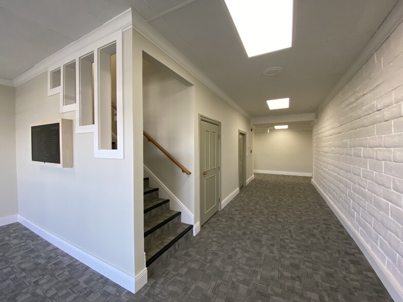 3100 Mill St, Reno, NV à louer - Photo intérieure - Image 3 de 14