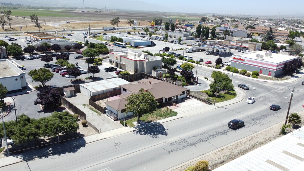 311 Nestles Rd, Soledad, CA à vendre - Photo du bâtiment - Image 2 de 10